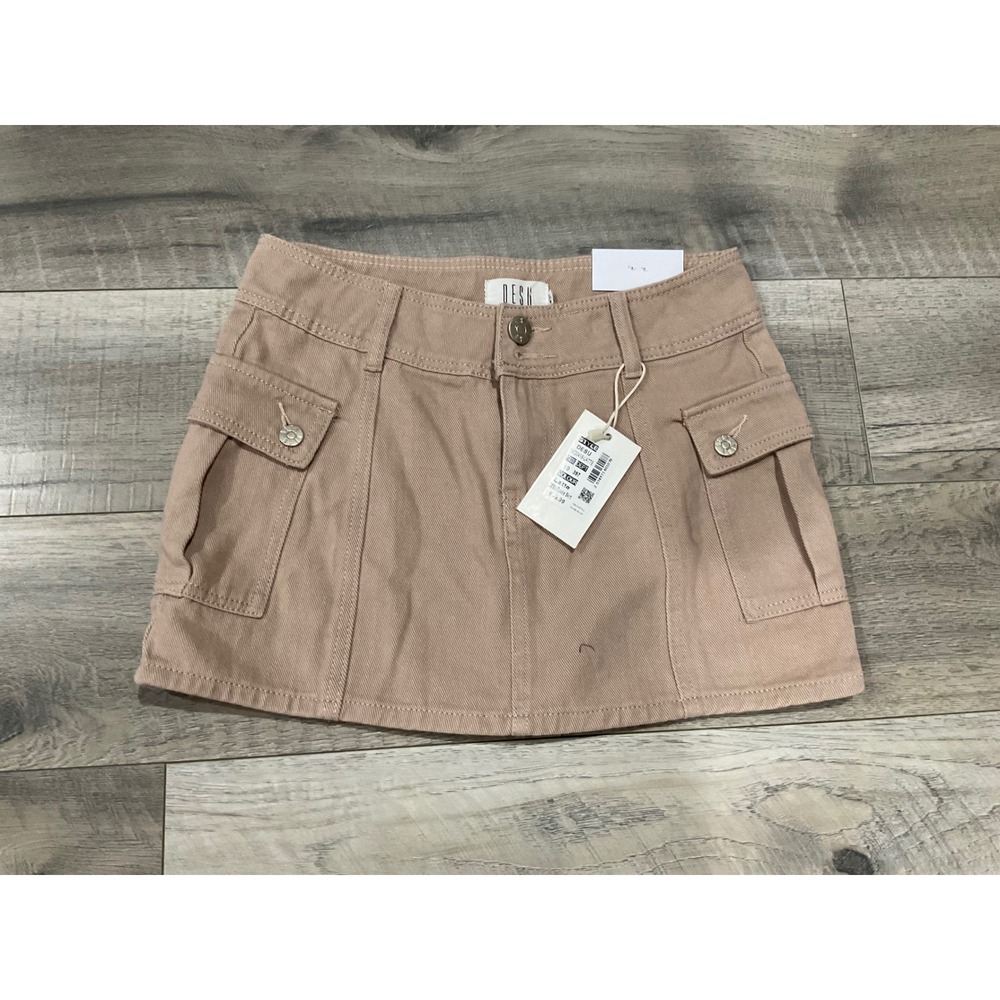 DESU Cassie Low Rise Cargo Mini Skirt Latte Beige Denim Size 10‎ NWT